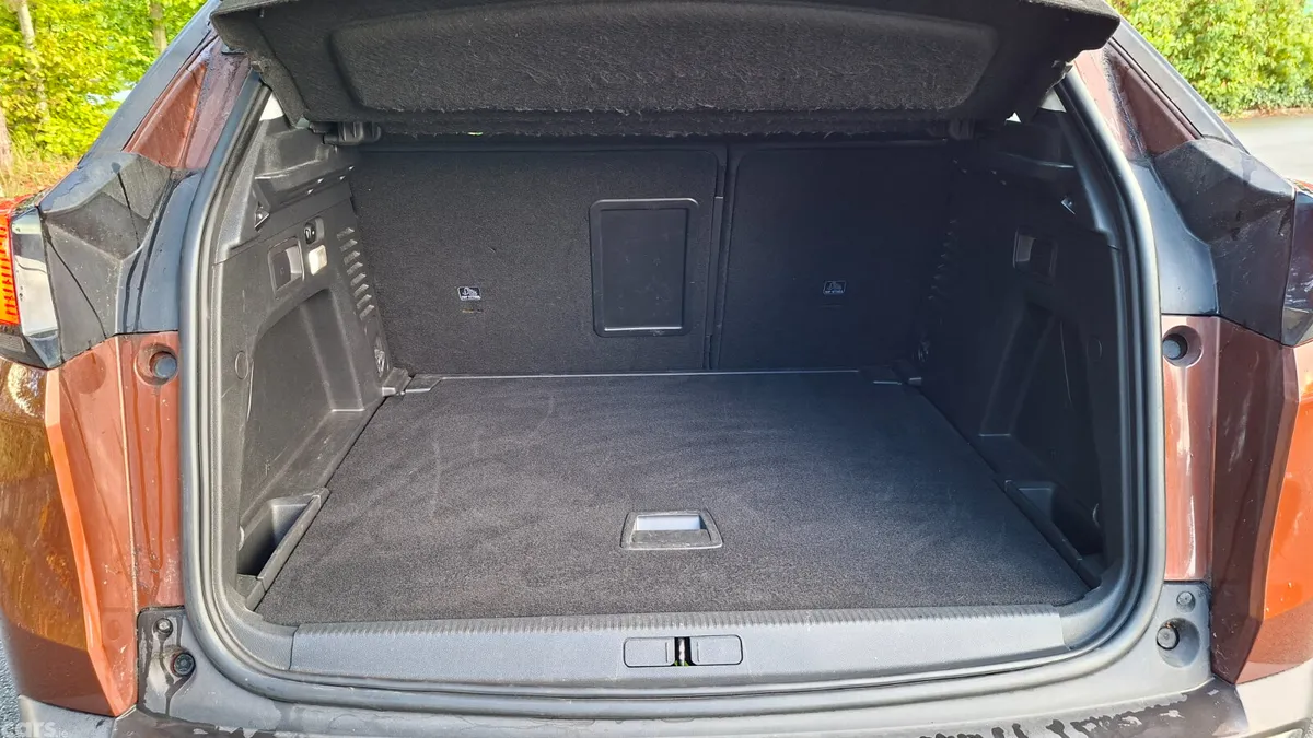 Peugeot 3008 SUV, Diesel, 2017, Brown