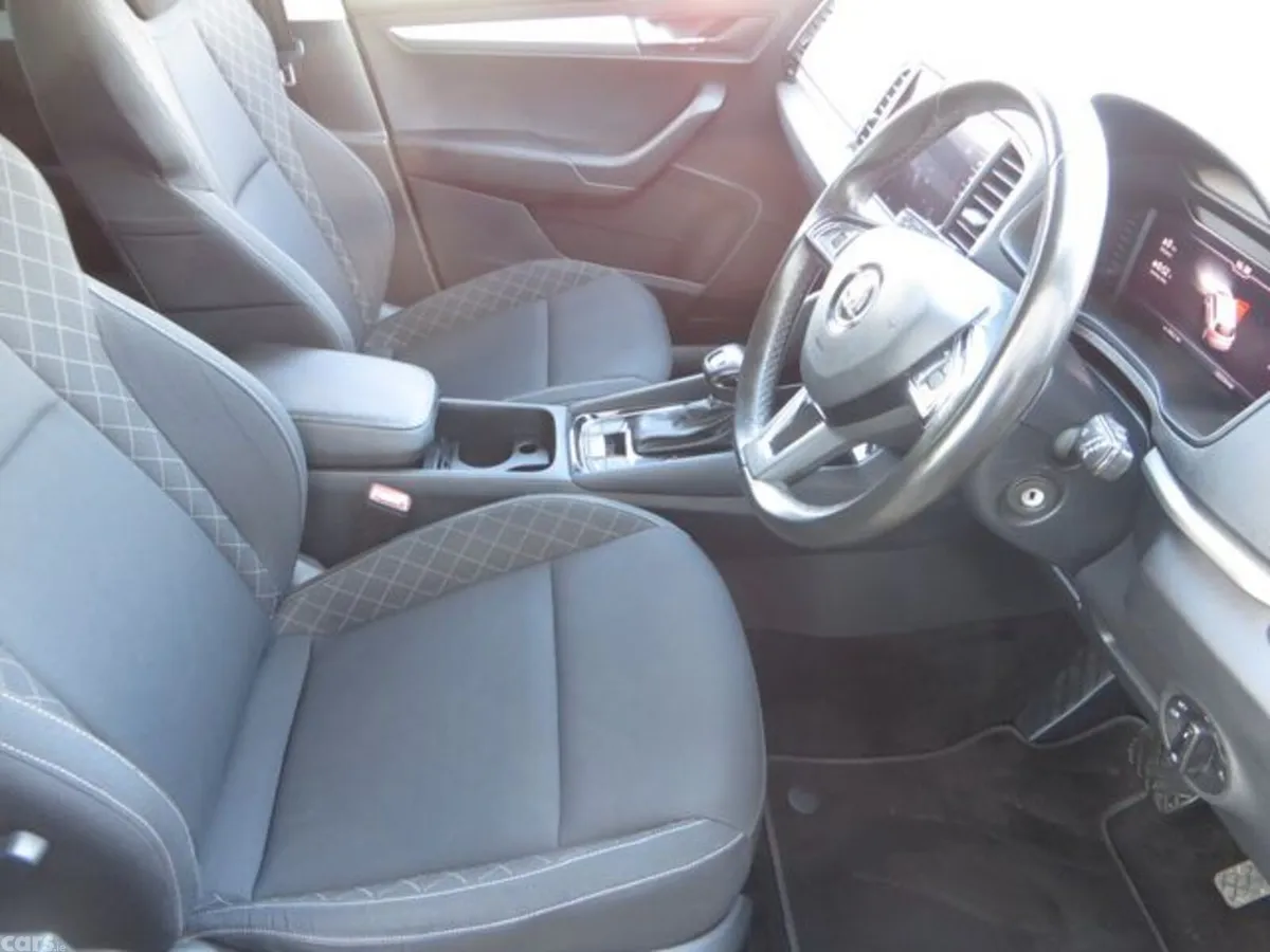Skoda Karoq Estate, Diesel, 2019, Black
