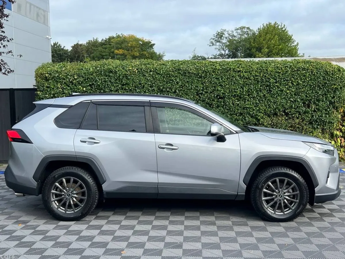 Toyota RAV4 SUV, Petrol Hybrid, 2023, Silver