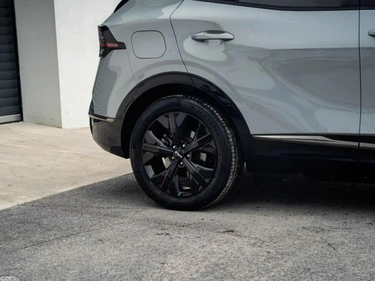 Kia Sportage MPV, Petrol Plug-in Hybrid, 2024, Grey