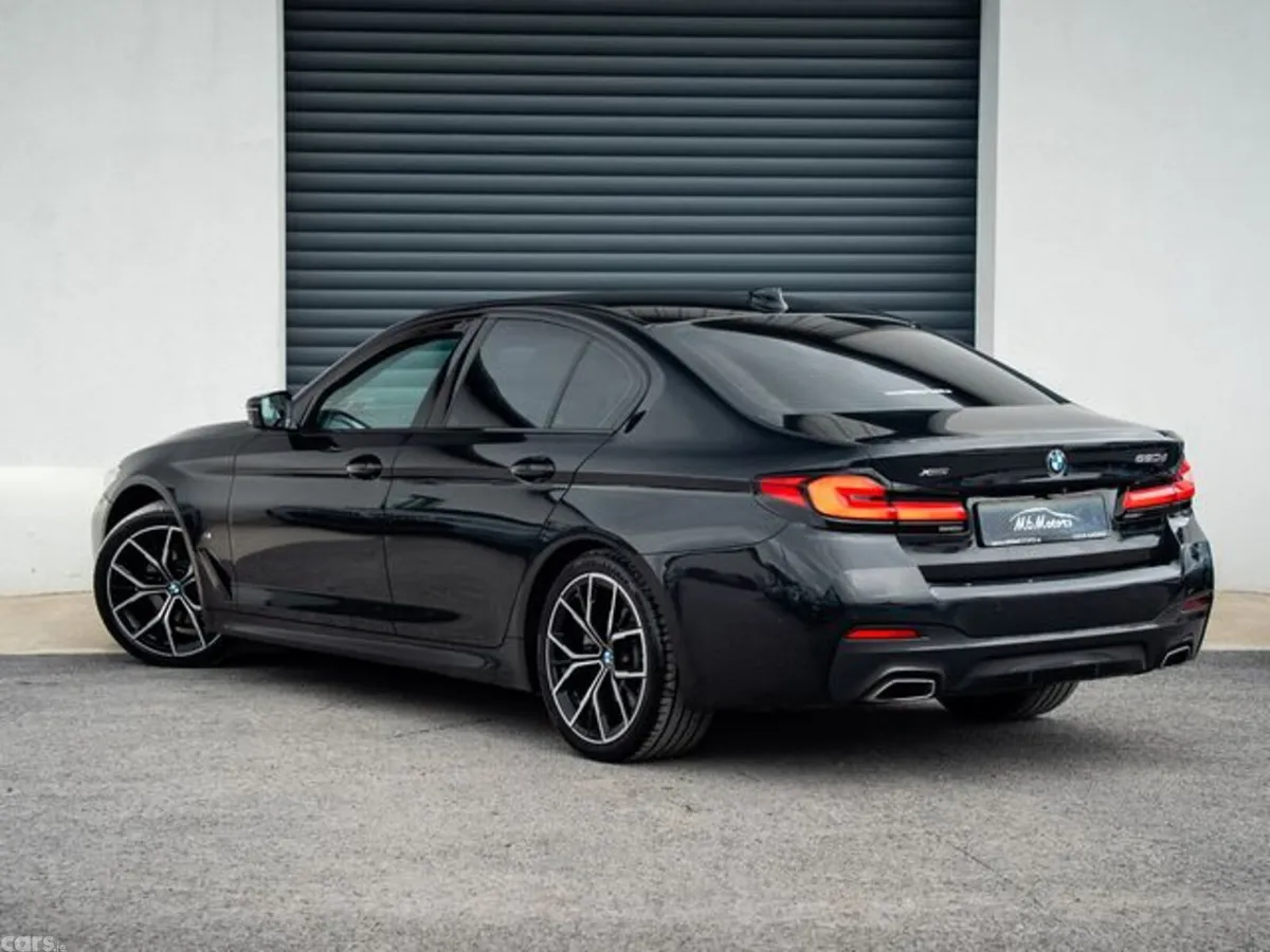 BMW 5-Series Saloon, Diesel, 2022, Black