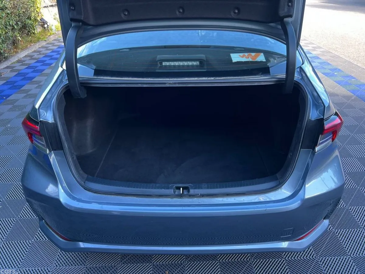 Toyota Corolla Saloon, Petrol Hybrid, 2023, Grey
