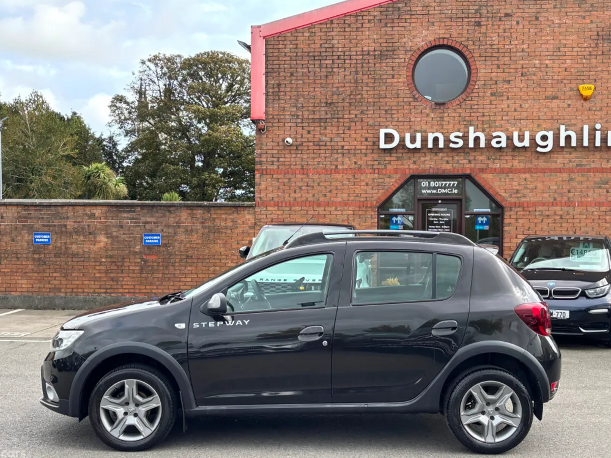 Dacia Sandero Stepway Hatchback, Petrol, 2021, Black