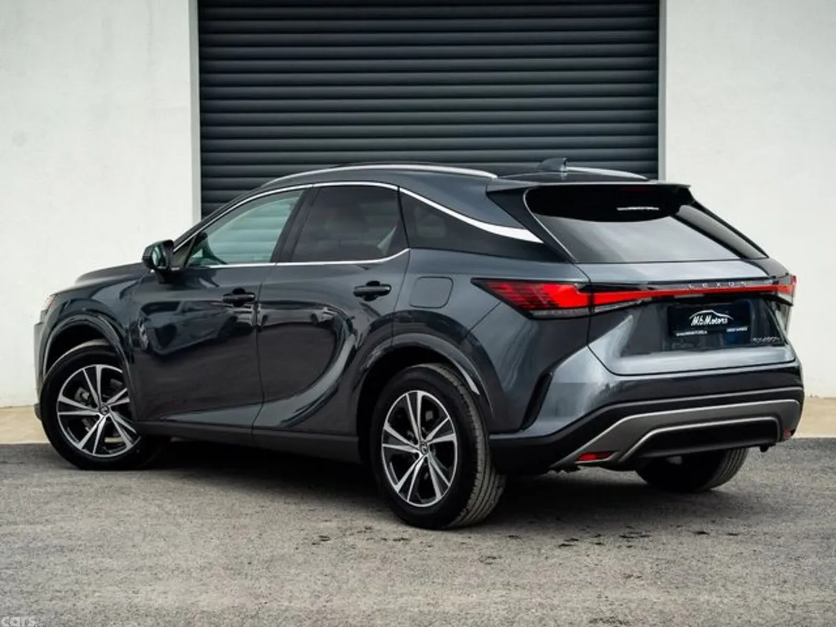 Lexus RX Estate, Petrol Hybrid, 2024, Grey