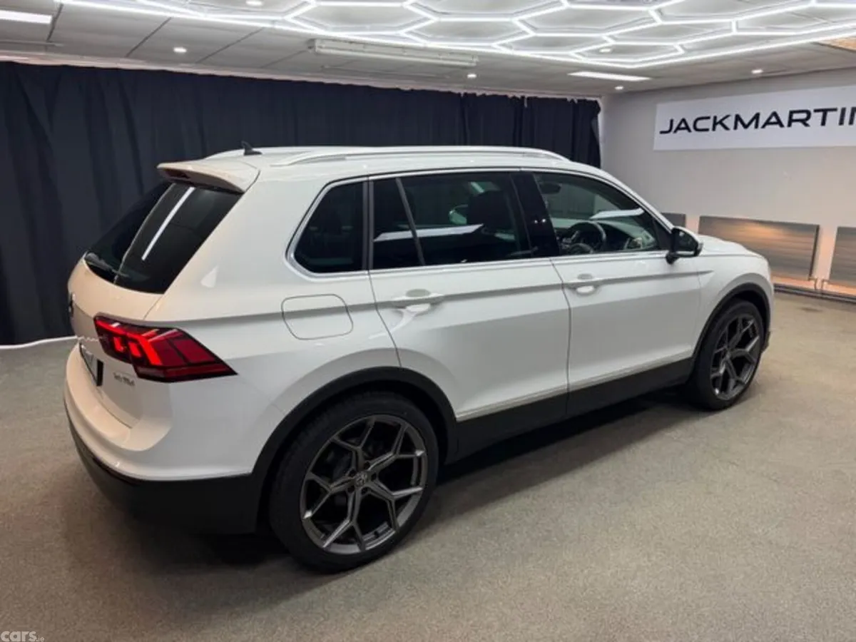 Volkswagen Tiguan Estate, Diesel, 2017, White