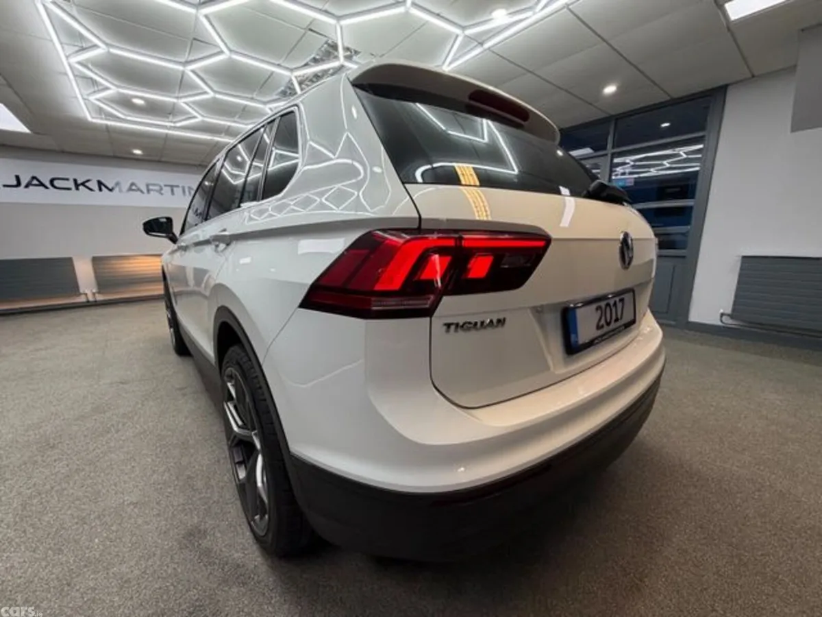 Volkswagen Tiguan Estate, Diesel, 2017, White