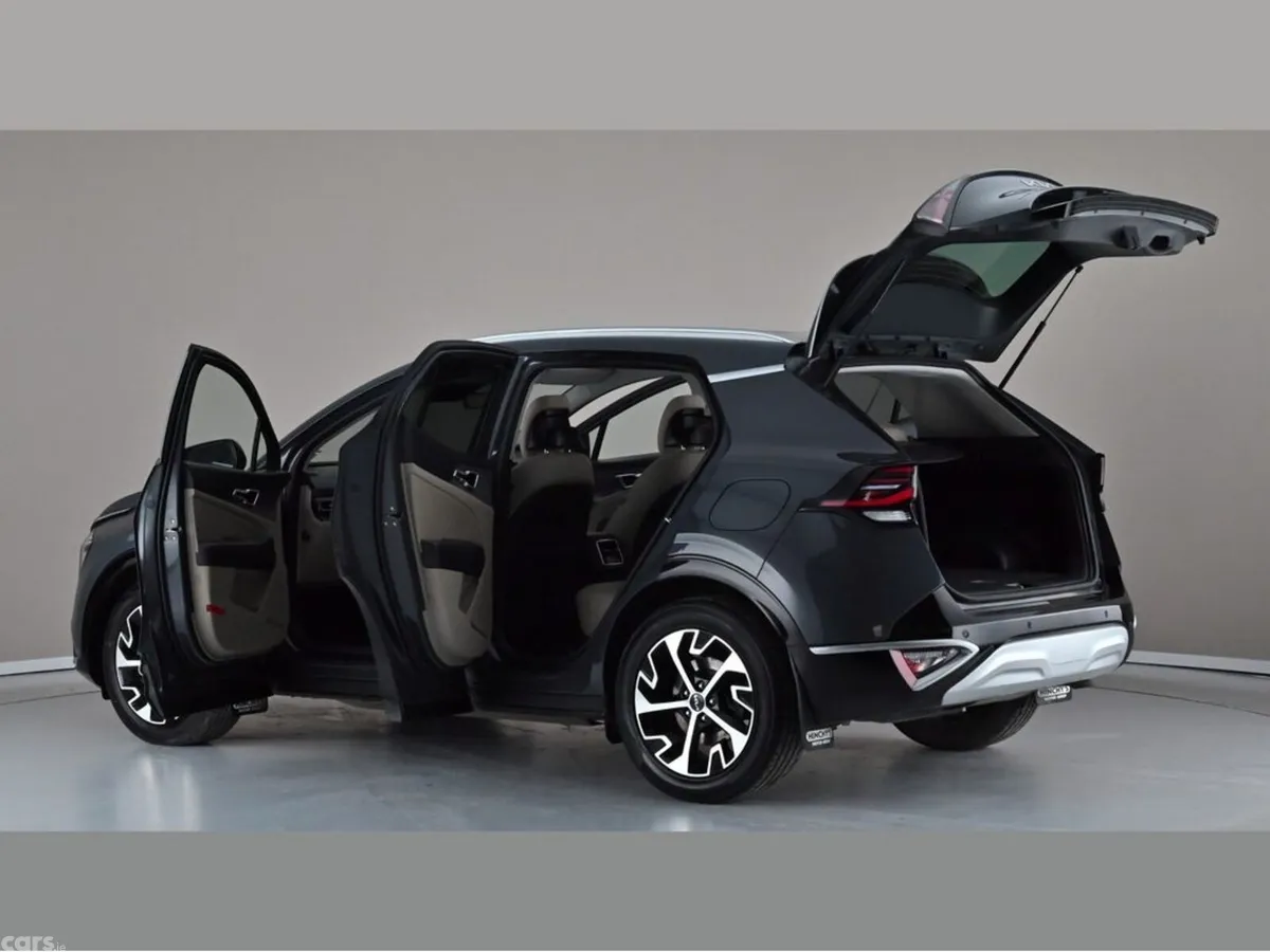 Kia Sportage SUV, Diesel, 2022, Grey