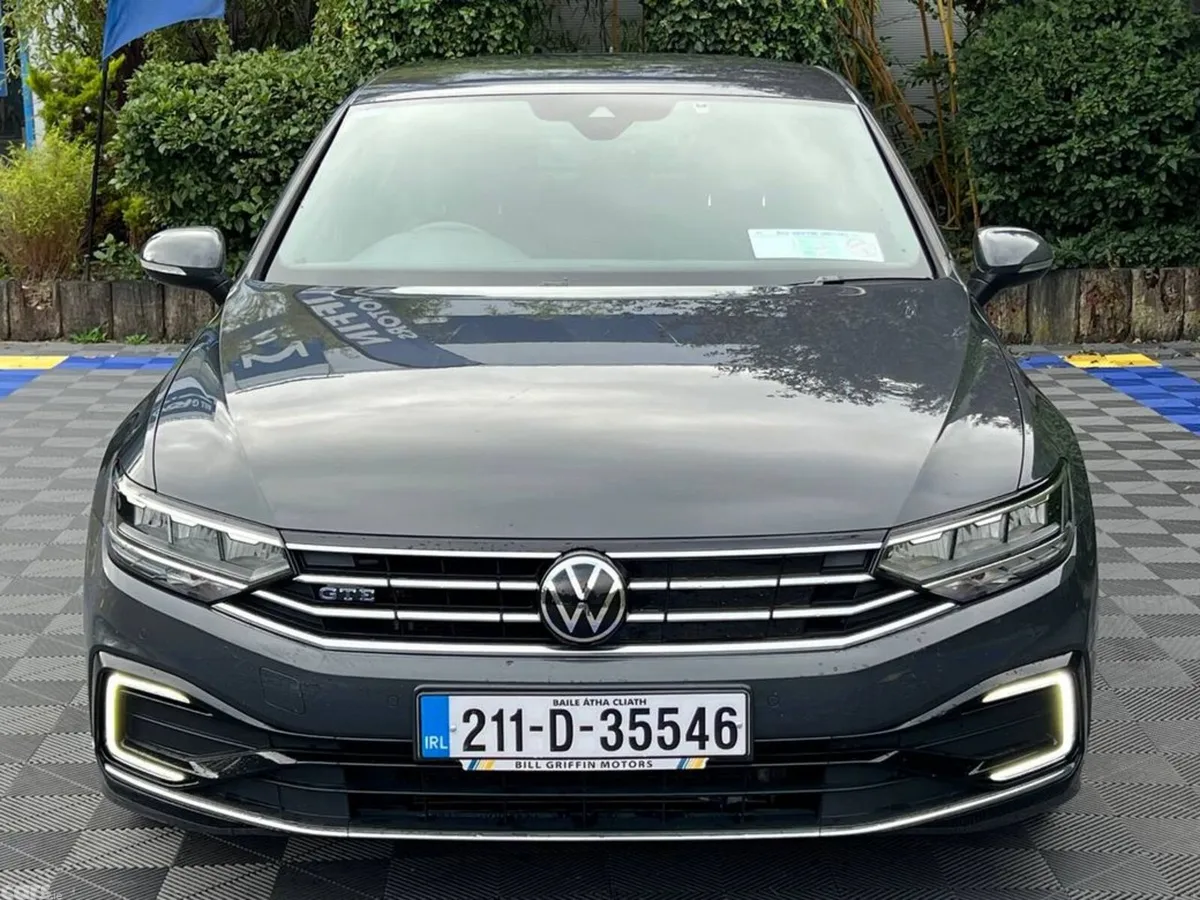 Volkswagen Passat Saloon, Petrol Plug-in Hybrid, 2021, Grey
