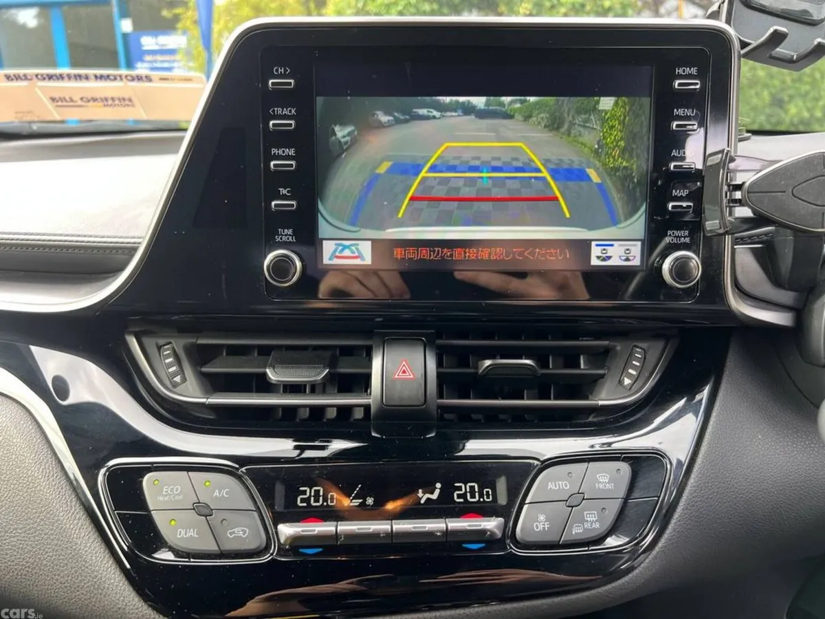 Toyota C-HR SUV, Petrol Hybrid, 2020, White