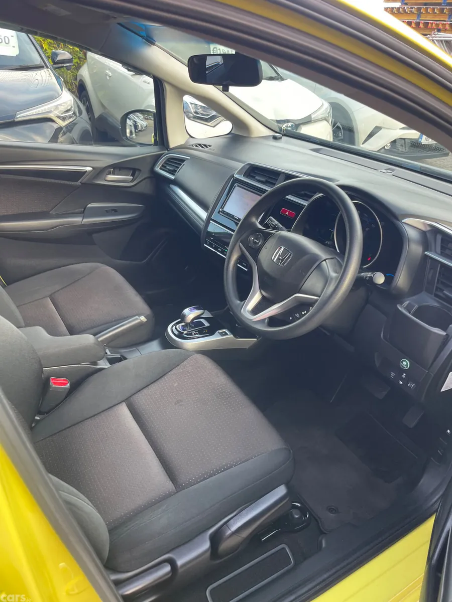 Honda Fit Hatchback, Petrol Hybrid, 2015, Yellow