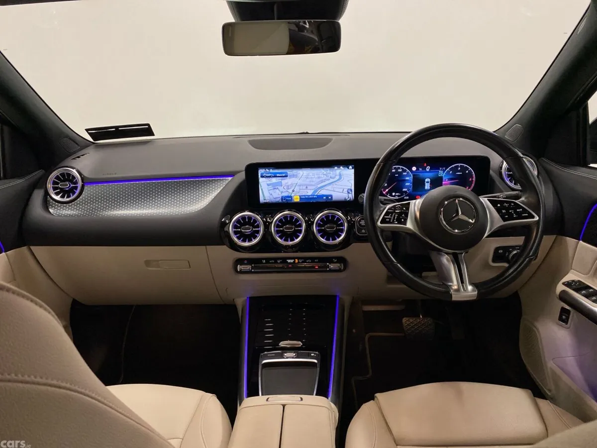 Mercedes-Benz GLA SUV, Diesel, 2024, Grey