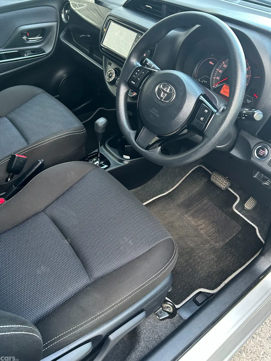 Toyota Vitz Hatchback, Petrol, 2018, Silver