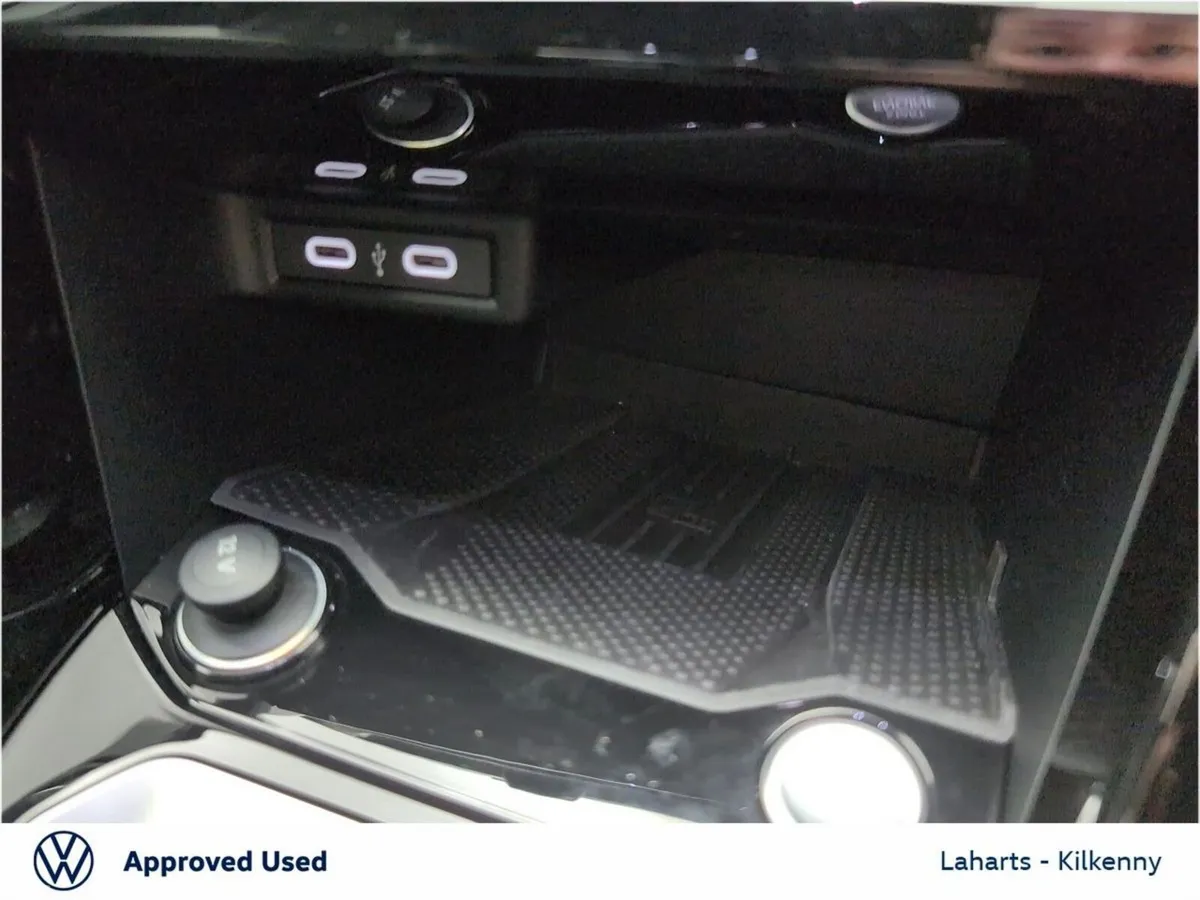 Volkswagen T-Roc SUV, Petrol, 2025, White