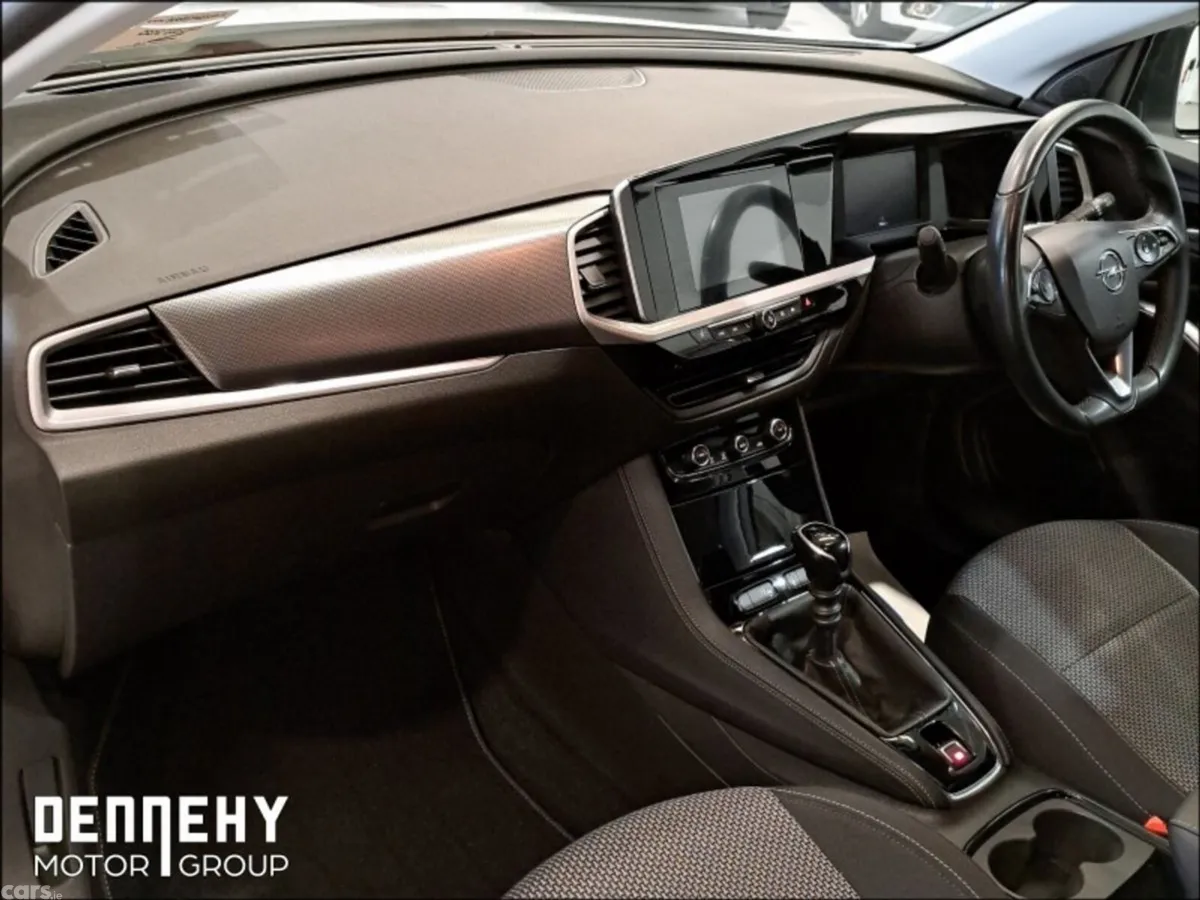 Opel Grandland X SUV, Petrol, 2023, White