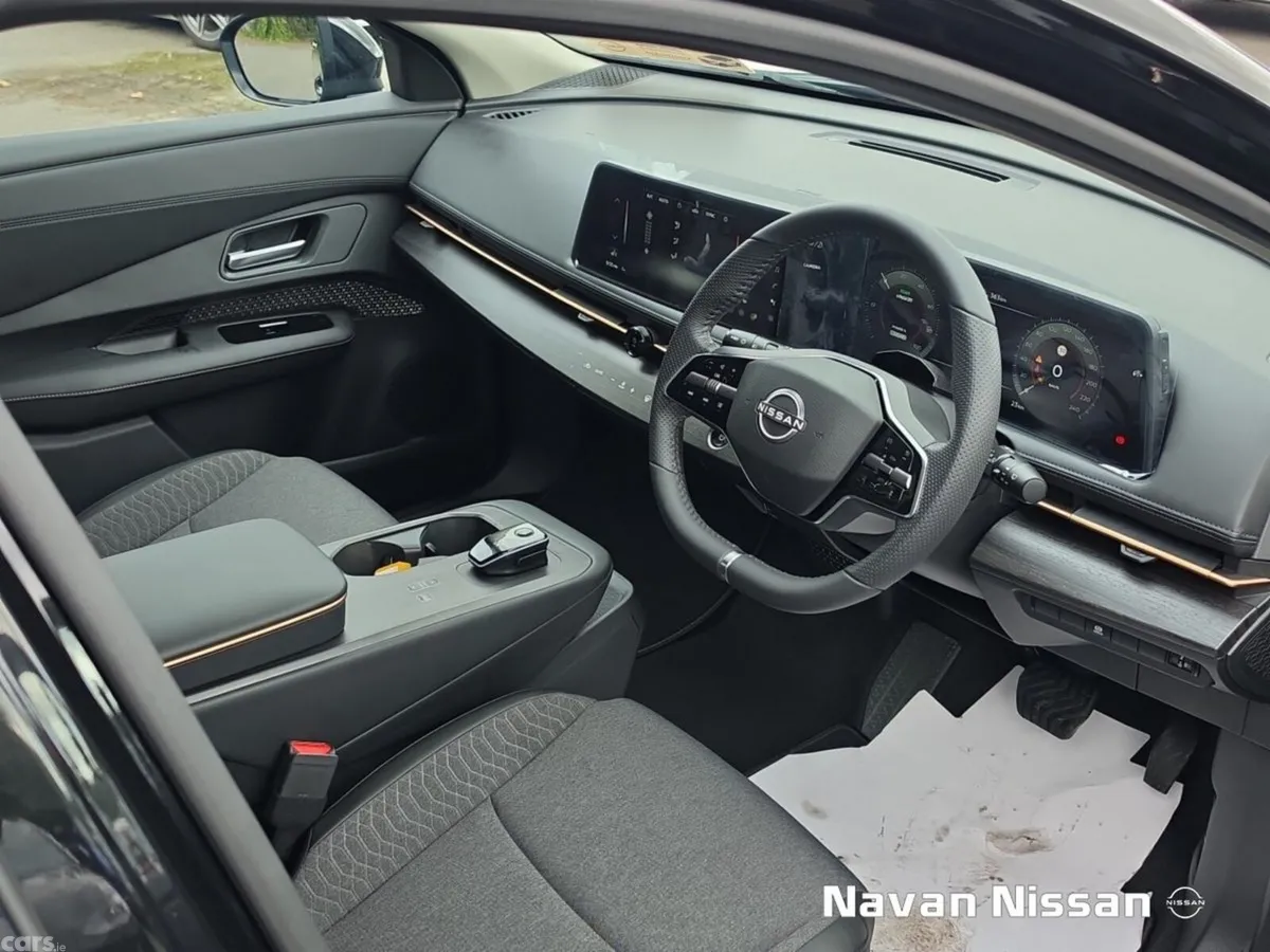 Nissan Ariya SUV, Electric, 2026, Black