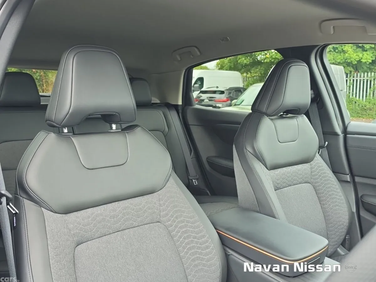 Nissan Ariya SUV, Electric, 2026, Black