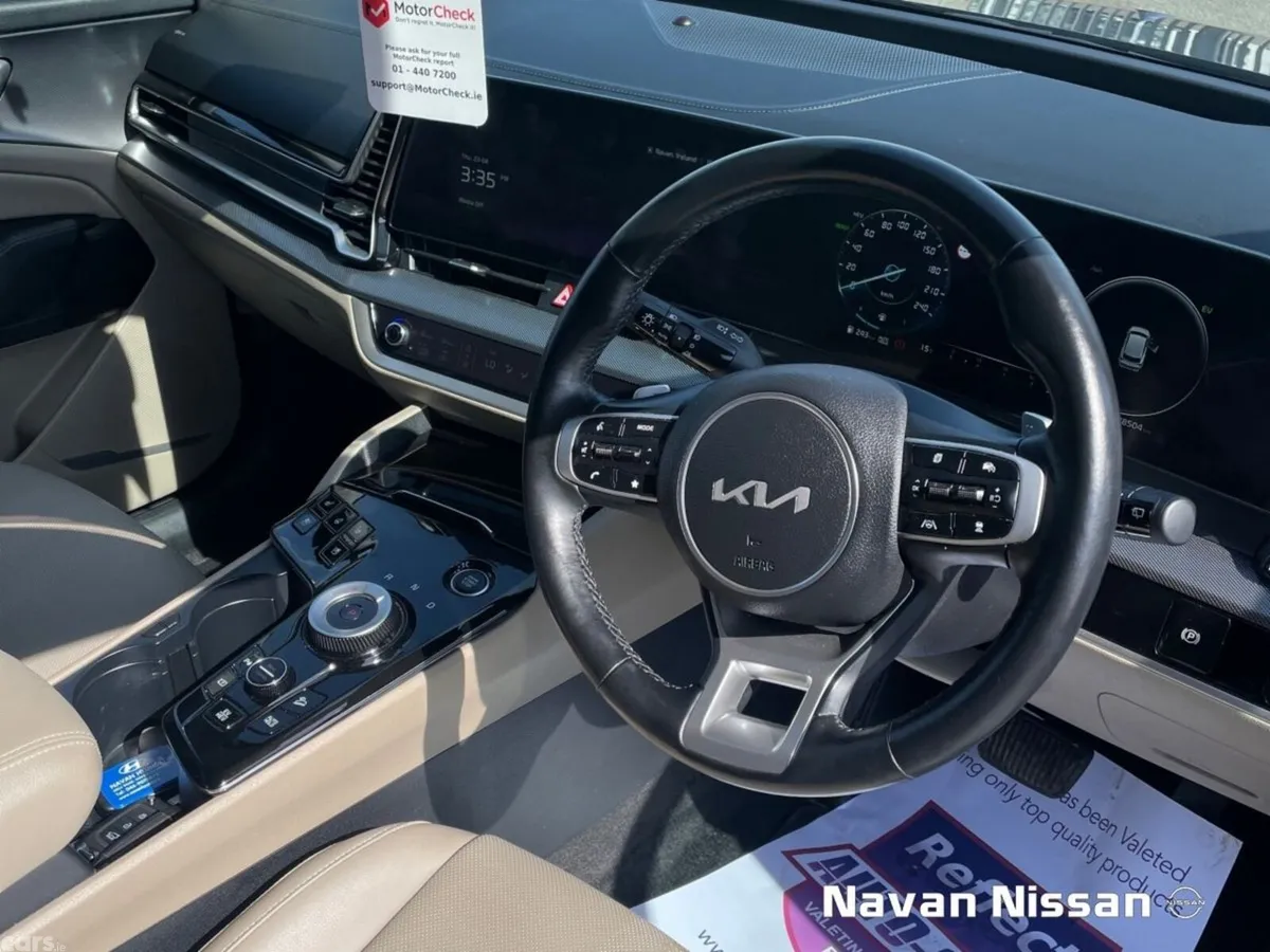 Kia Sportage SUV, Petrol Plug-in Hybrid, 2023, Black