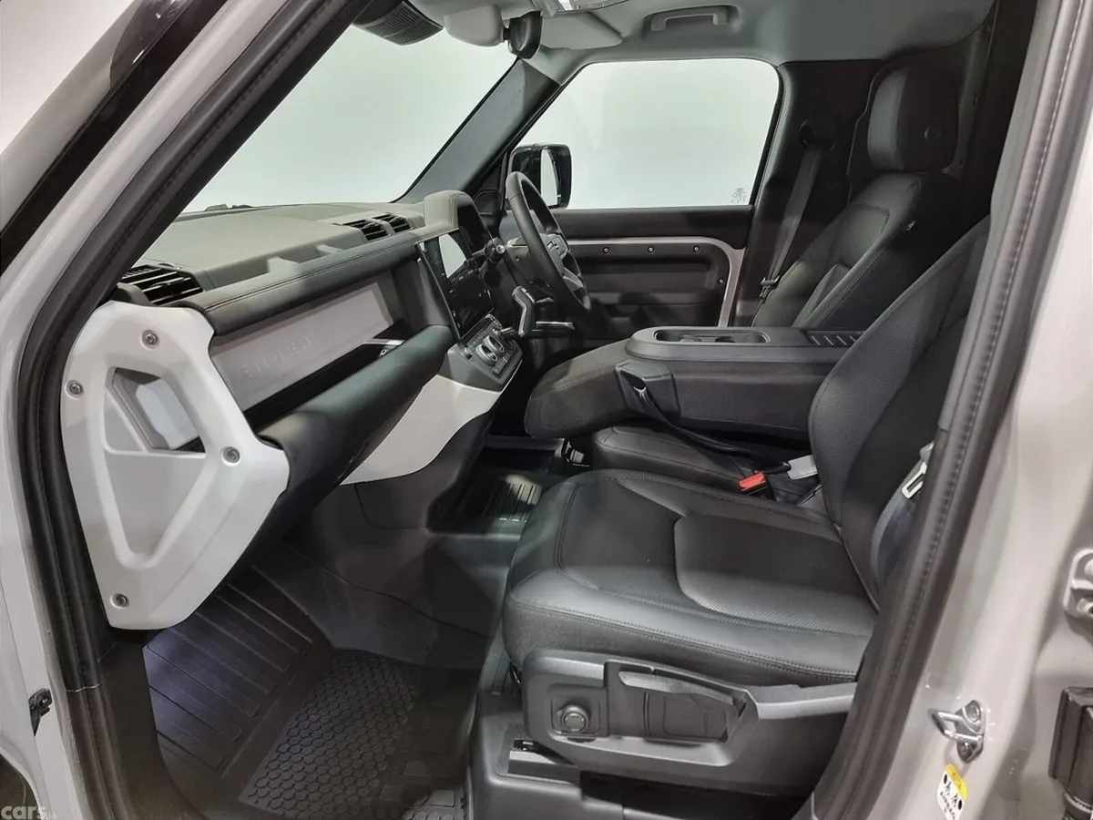 Land Rover Defender Van, Diesel, 2026, Grey