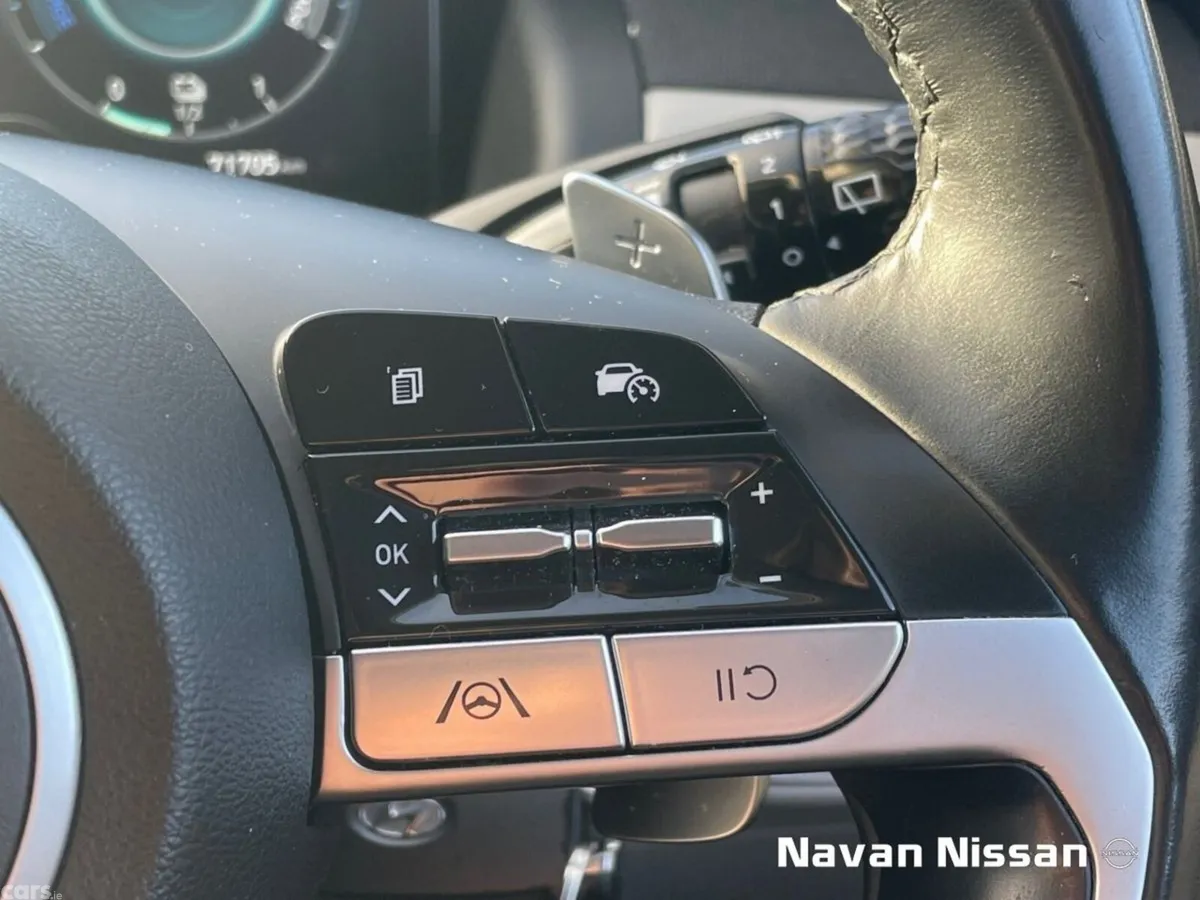 Hyundai Tucson SUV, Petrol Hybrid, 2022, Red