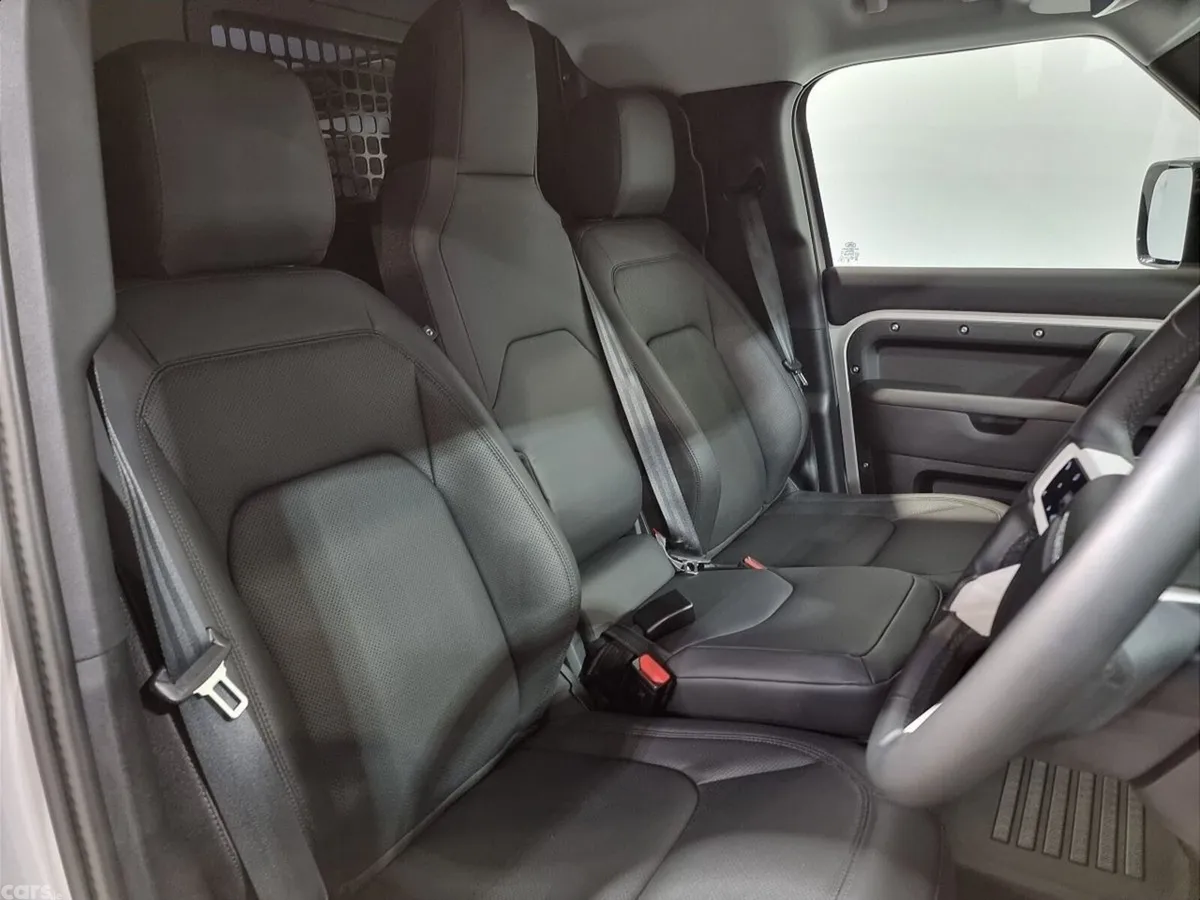 Land Rover Defender Van, Diesel, 2026, Grey