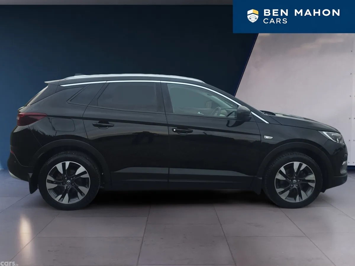 Opel Grandland X SUV, Diesel, 2019, Black