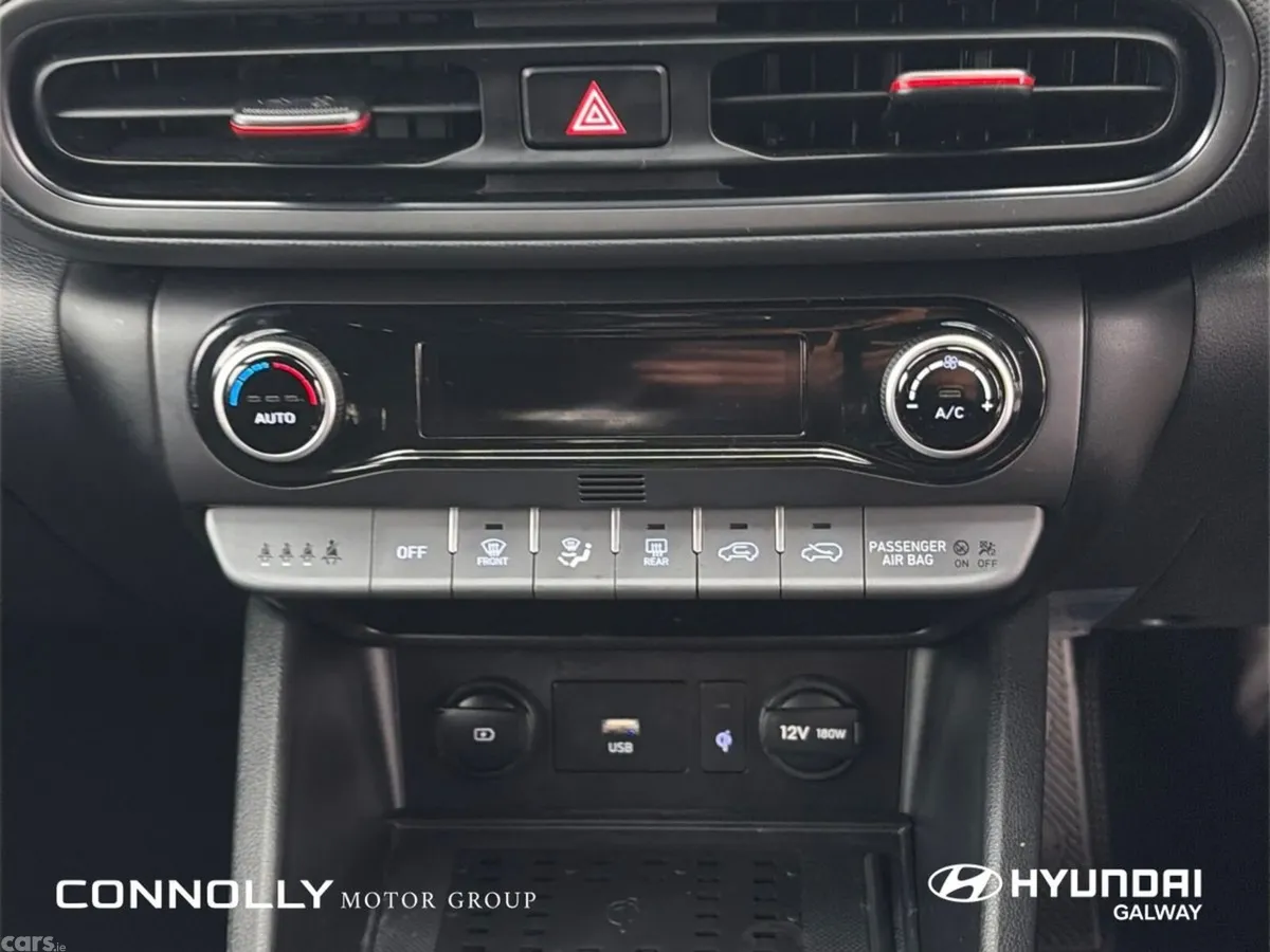 Hyundai KONA MPV, Petrol, 2022, Black