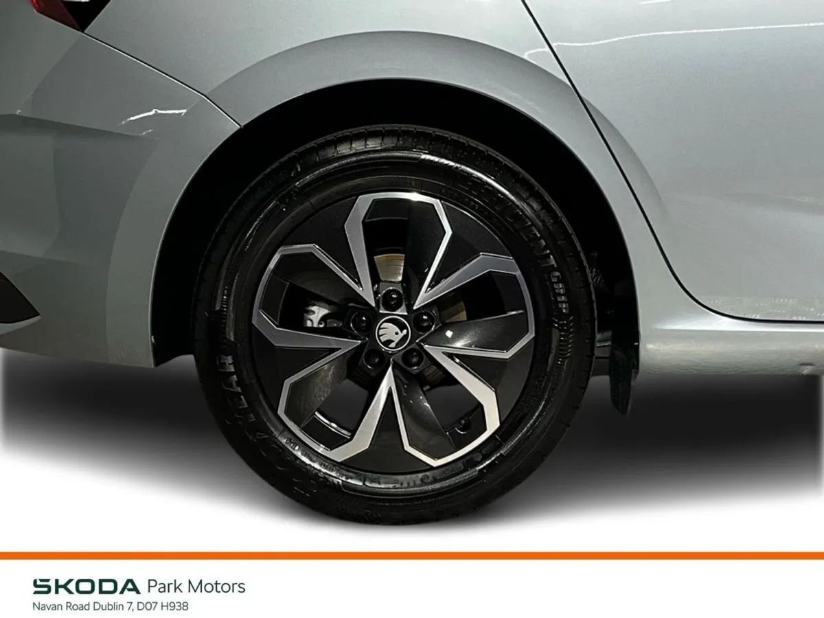 Skoda Scala Hatchback, Petrol, 2026, Silver