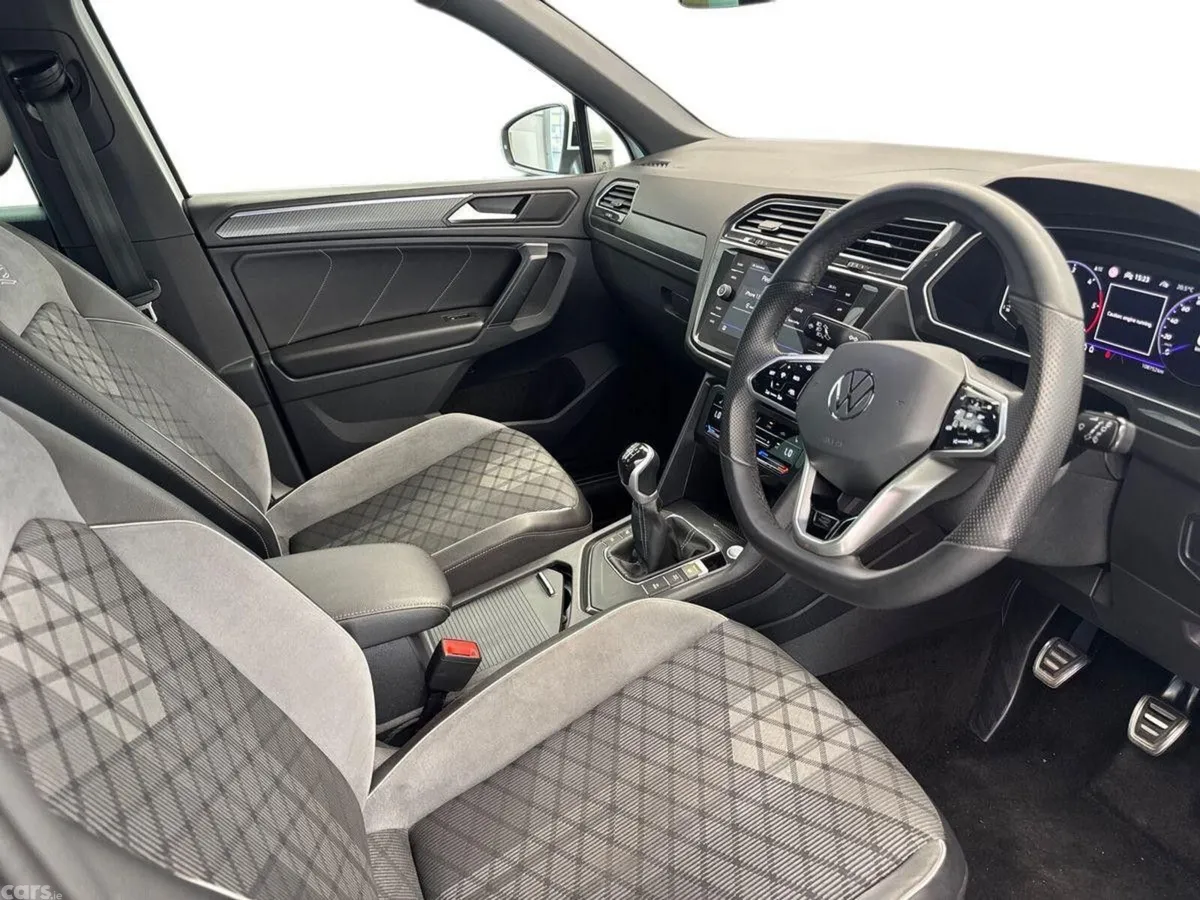 Volkswagen Tiguan SUV, Diesel, 2023, White