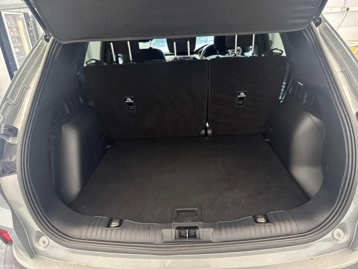 Ford Kuga SUV, Petrol Plug-in Hybrid, 2024, Grey
