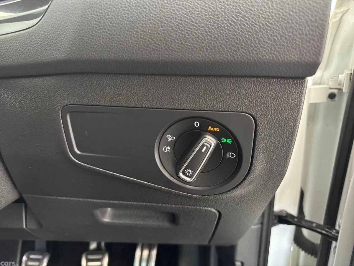Volkswagen Tiguan SUV, Diesel, 2023, White