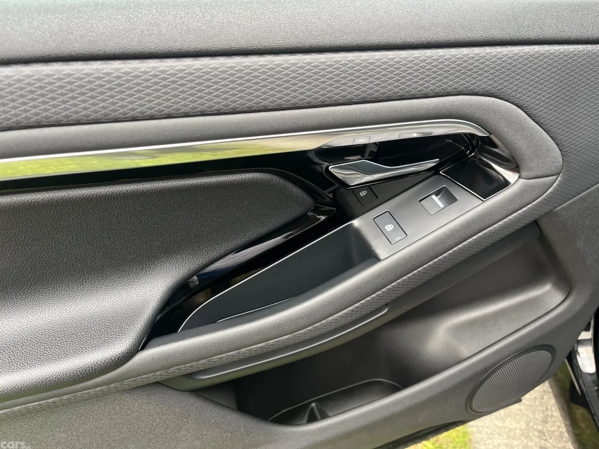 Land Rover Range Rover Evoque SUV, Petrol Plug-in Hybrid, 2022, Black