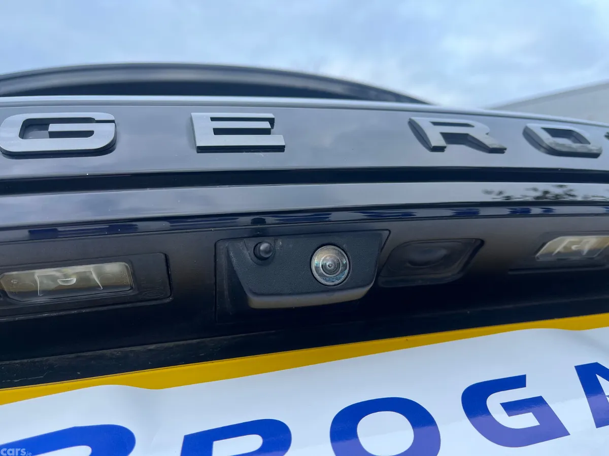 Land Rover Range Rover Evoque SUV, Petrol Plug-in Hybrid, 2022, Black