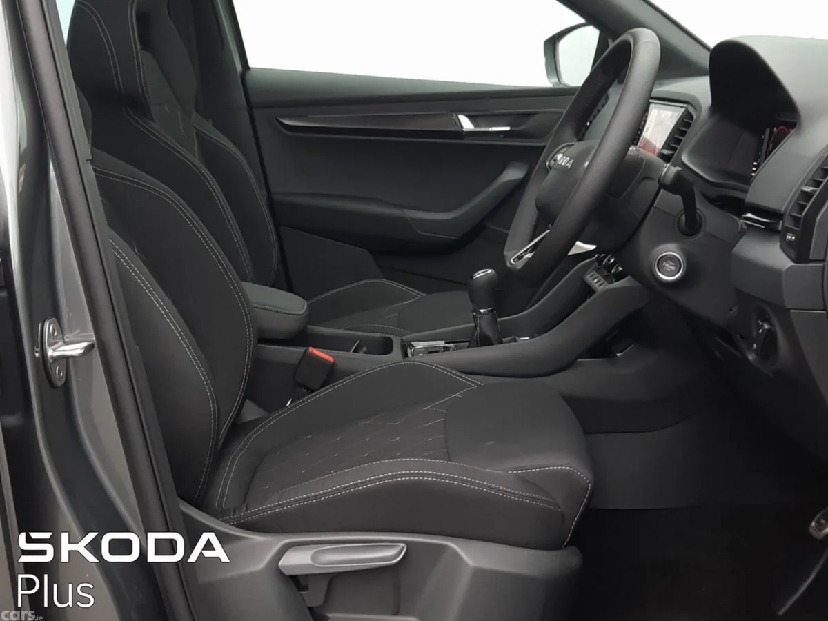 Skoda Karoq SUV, Diesel, 2026, Grey
