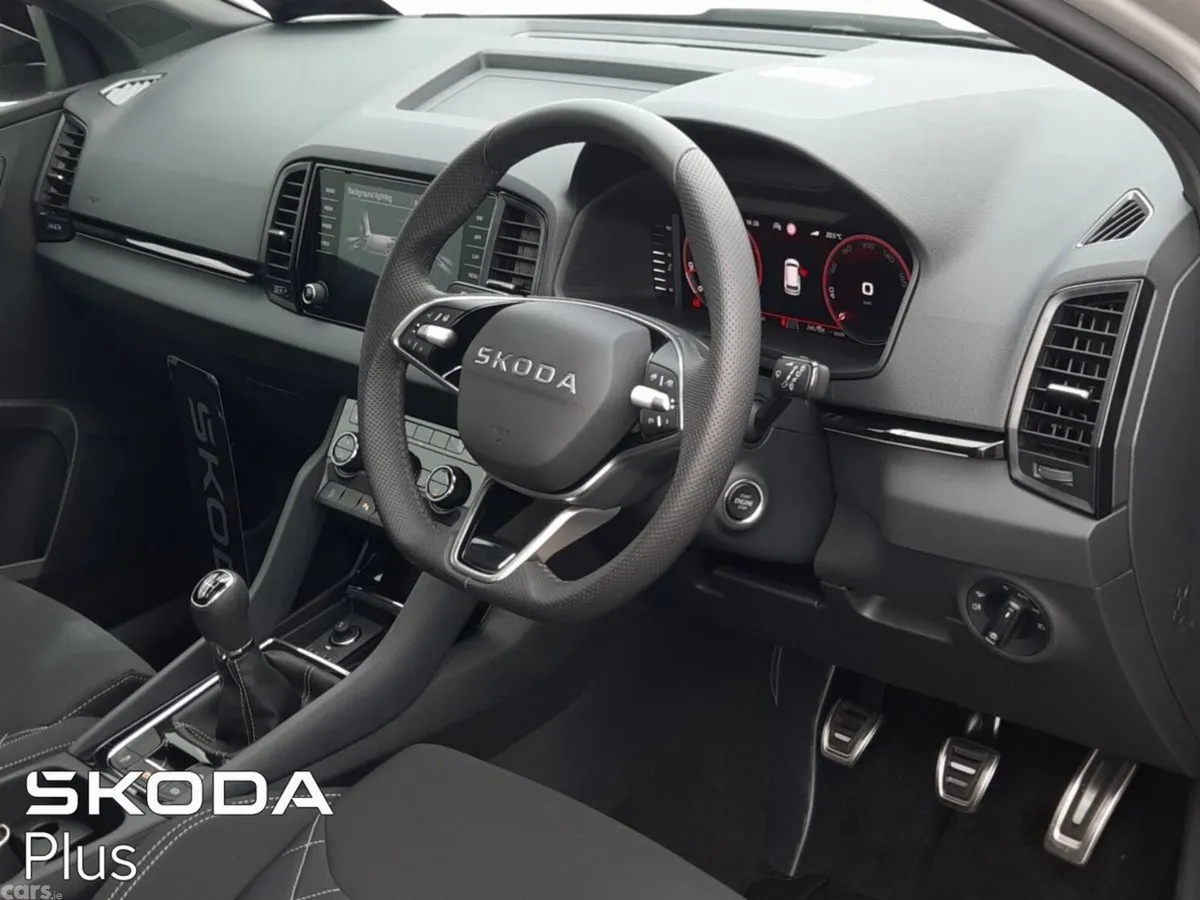 Skoda Karoq SUV, Diesel, 2026, Grey