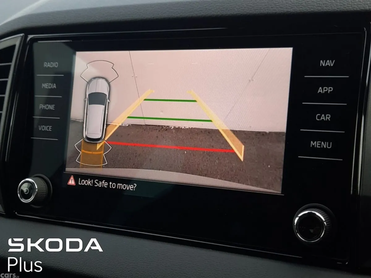 Skoda Karoq SUV, Diesel, 2026, Grey