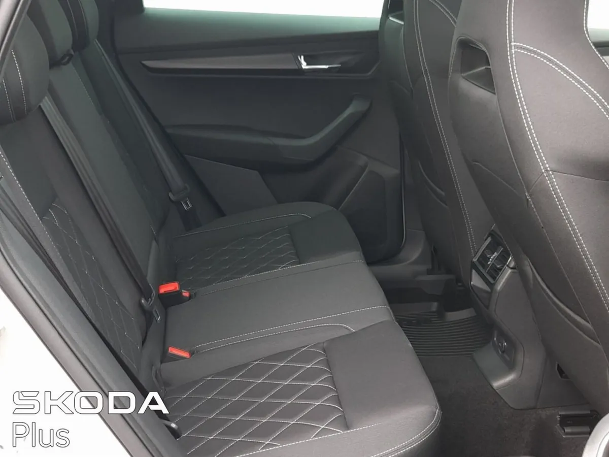 Skoda Karoq SUV, Diesel, 2026, Grey