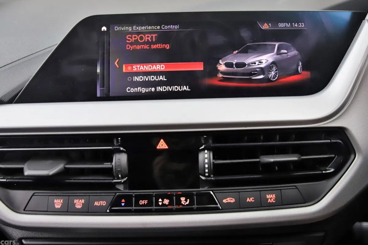BMW 1-Series Hatchback, Petrol, 2020, White