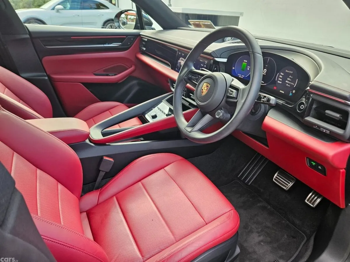 Porsche Macan SUV, Electric, 2026, Grey