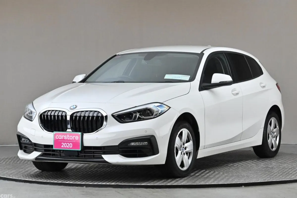 BMW 1-Series Hatchback, Petrol, 2020, White