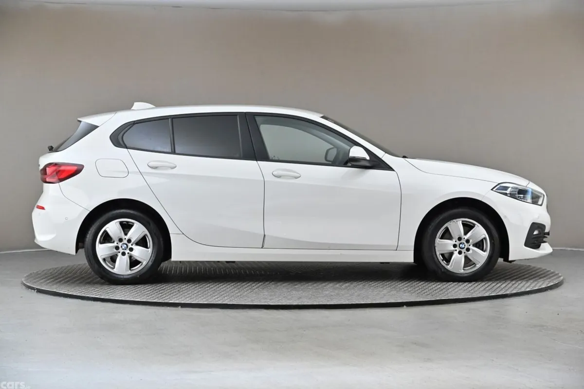 BMW 1-Series Hatchback, Petrol, 2020, White