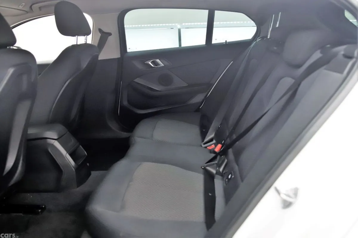 BMW 1-Series Hatchback, Petrol, 2020, White