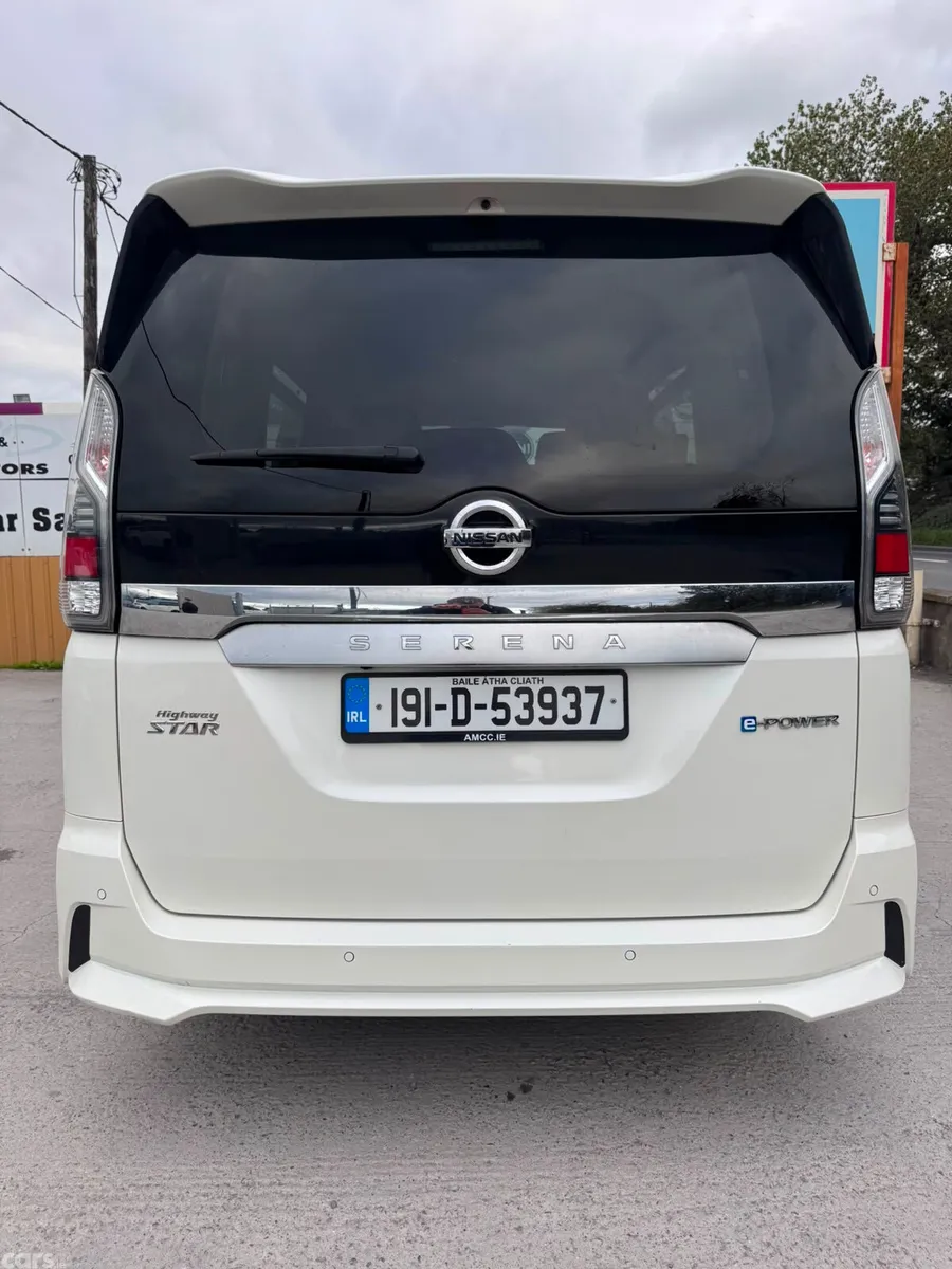 Nissan Serena MPV, Petrol Hybrid, 2019, White