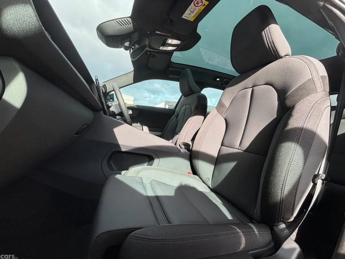 Polestar 2 Hatchback, Electric, 2025, Blue