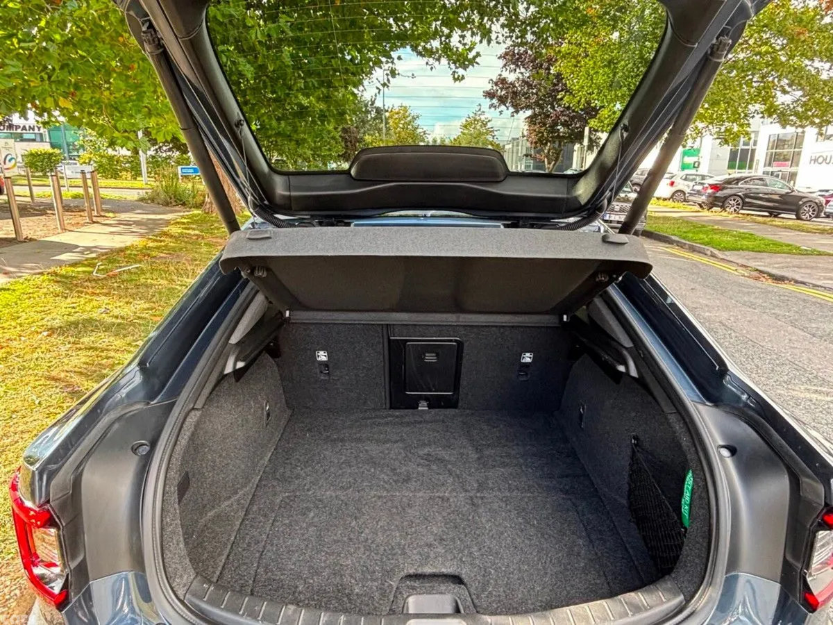 Polestar 2 Hatchback, Electric, 2025, Blue