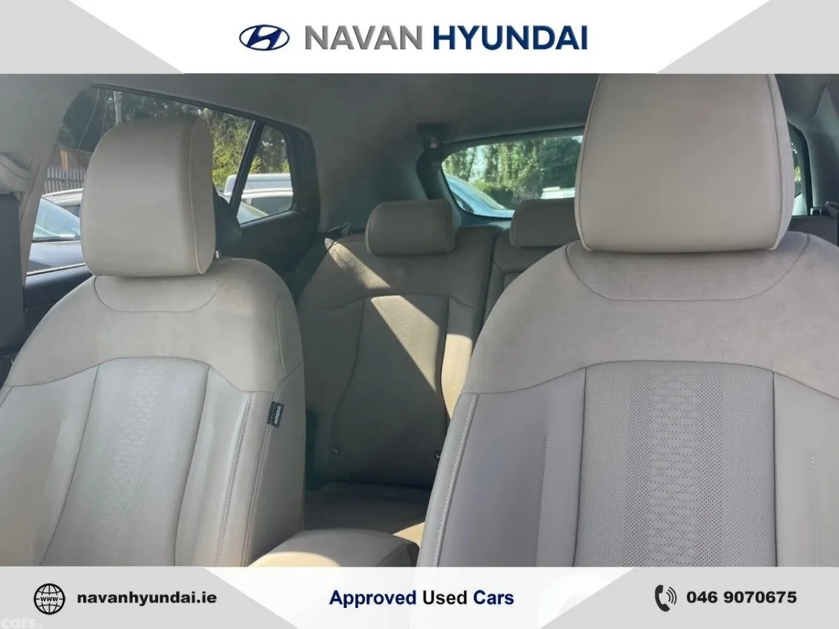Kia Sportage SUV, Petrol Plug-in Hybrid, 2023, Black