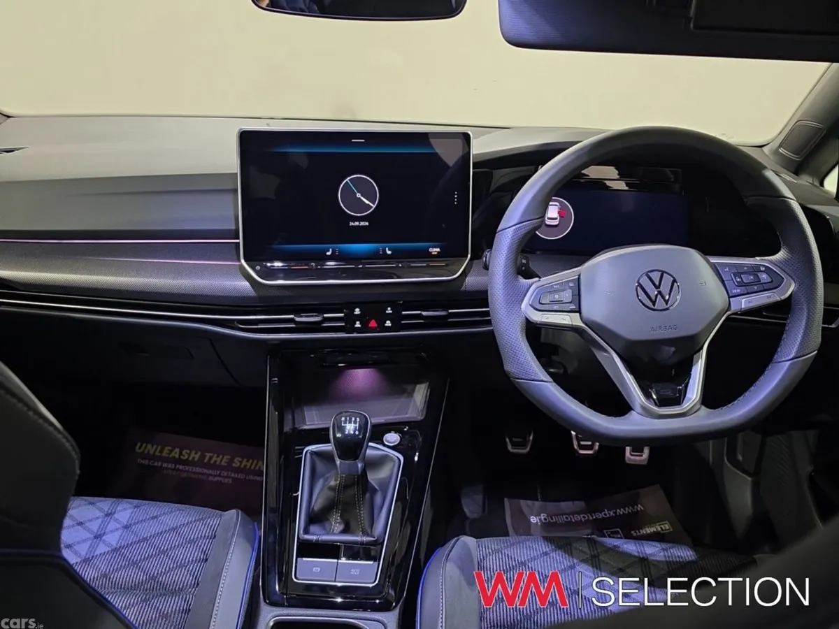 Volkswagen Golf Estate, Petrol, 2026, Grey