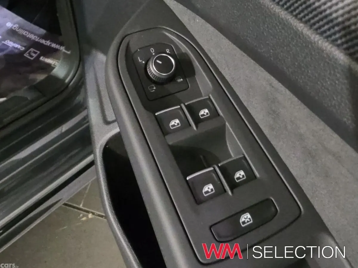 Volkswagen Golf Estate, Petrol, 2026, Grey