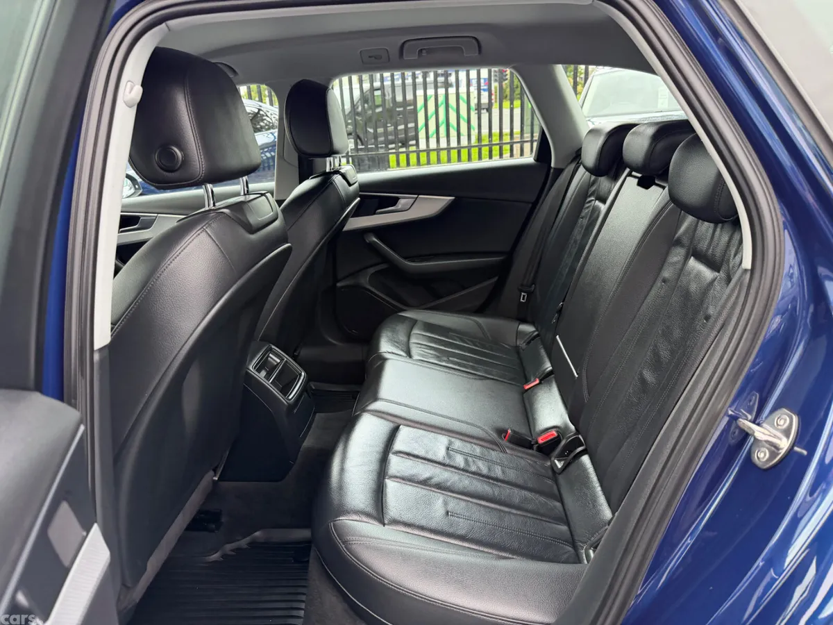 Audi A4 Estate, Diesel, 2016, Blue
