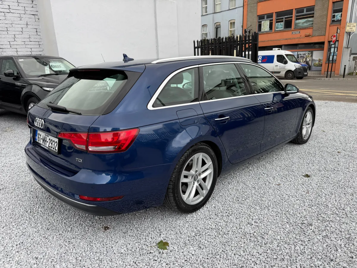 Audi A4 Estate, Diesel, 2016, Blue