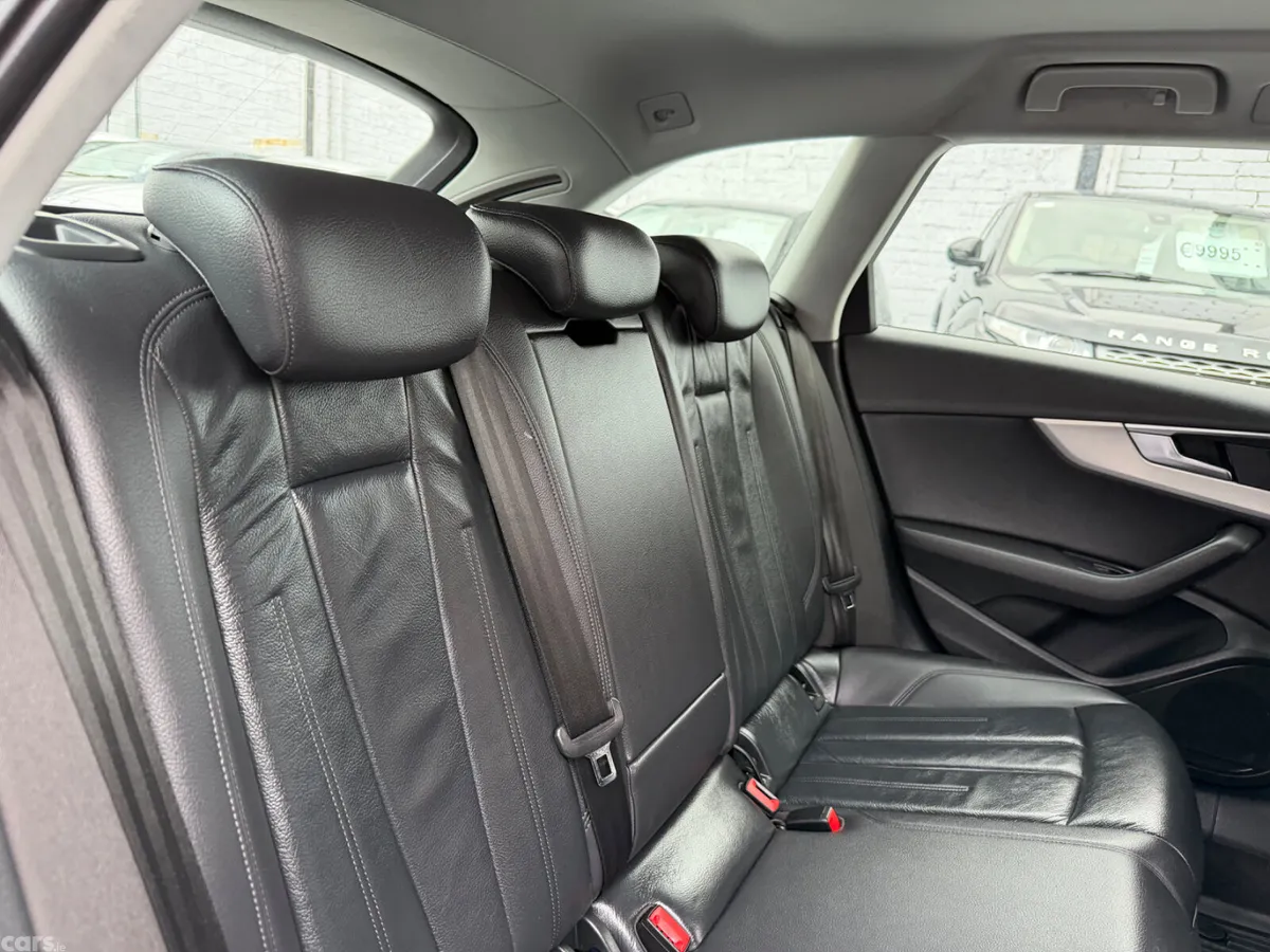 Audi A4 Estate, Diesel, 2016, Blue